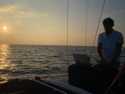 Vela&Yoga dai porticcioli della Costa degli Etruschi